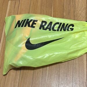 Track spikes indoor/outdoor